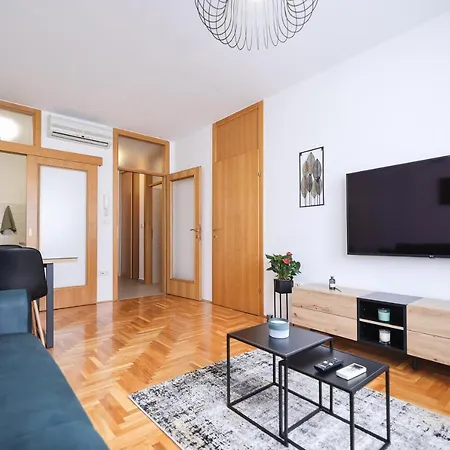 The Felice 아파트 *